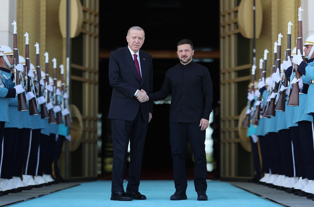 AA-20250515-37960907-37960897-CUMHURBASKANI_ERDOGAN_UKRAYNA_DEVLET_BASKANI_ZELENSKIY_ILE_GORUSTU