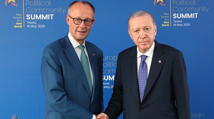 Cumhurbaşkanı Erdoğan, Almanya Başbakanı Merz'i kabul etti! Türkiye'ye davet