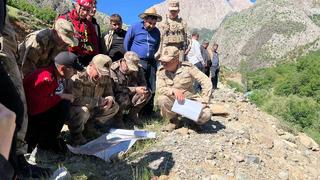 Hakkari'de nehirde kaybolan İbrahim’i arama çalışmaları 7'nci gününde