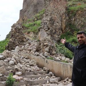 Oltu Kalesi yıkılma tehlikesiyle karşı karşıya