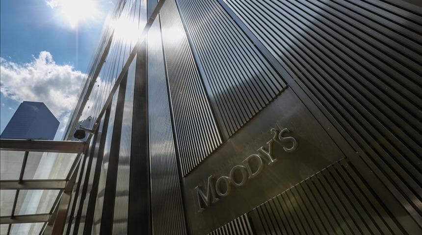 Çok konuşulacak karar! Moody's ABD'nin kredi notunu düşürdü! 