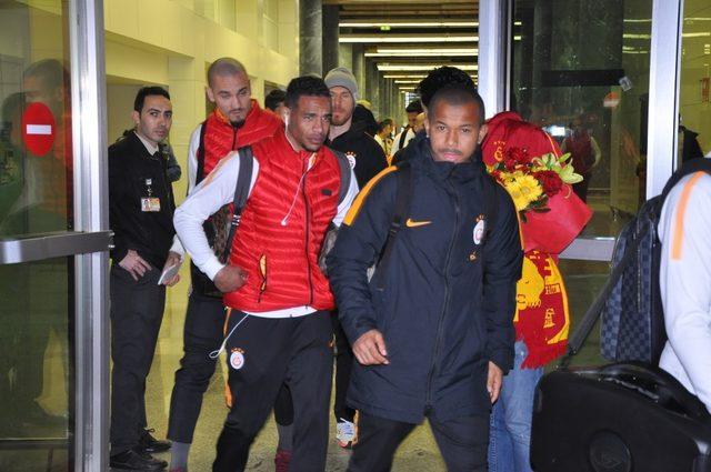 Galatasaray İzmir’e geldi