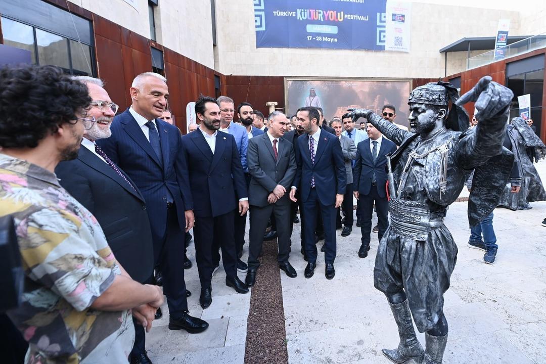 Manisa da Kültür Yolu Festivali heyecanı! Bakan Ersoy: "Dünyanın en kapsamlı festivali konumuna geldi" 5