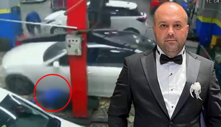 2,5 tonluk aracın altında kaldı! Dakikalarca kurtaramadılar...