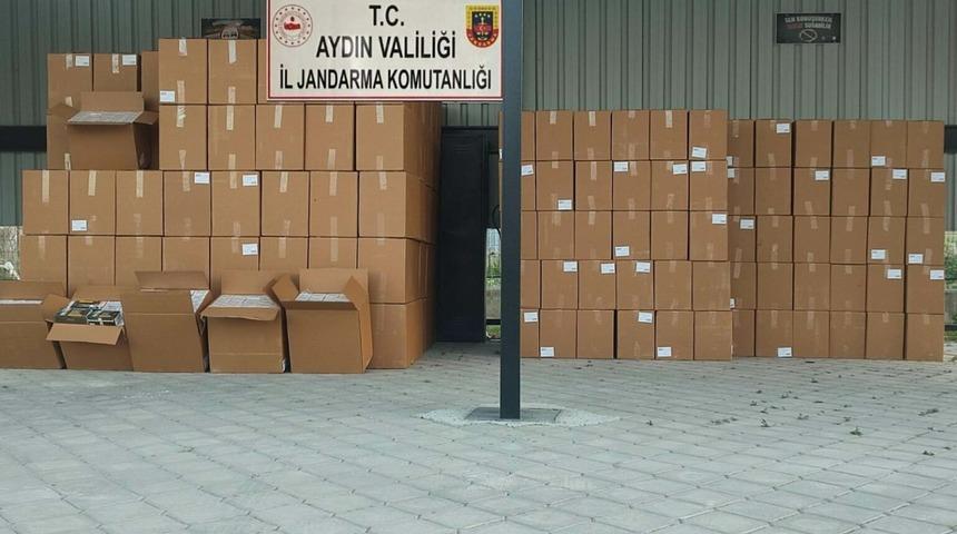 Aydın'da 4,5 milyon liralık boş makaron ele geçirildi; 2 gözaltı