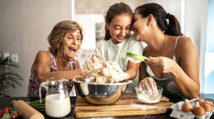 Büyükannenizin tarif defterinden: Çocukluğunuzun en tatlı hatıraları olan 3 nostaljik tatlı tarifi!