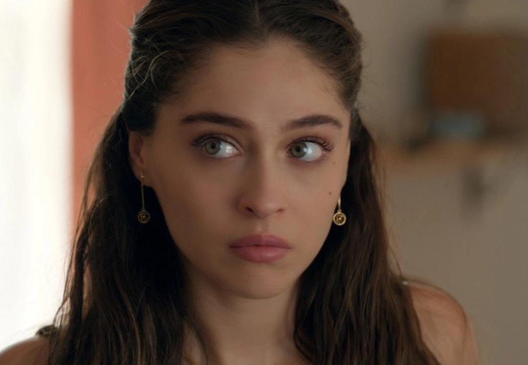 LEYLA LEYLA
