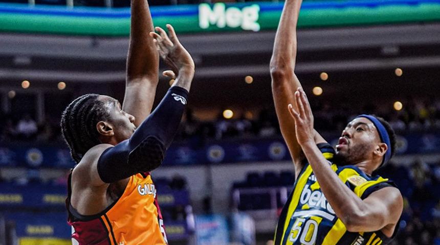 Fenerbahçe Beko, derbide Galatasaray'ı farklı mağlup etti