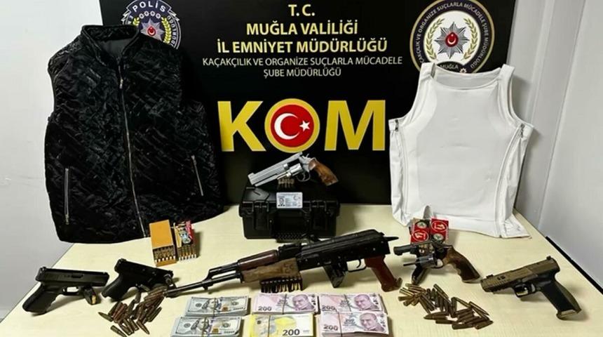 Bodrum'da aranan şüphelilere villada operasyon; 3 tutuklama