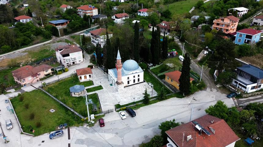 Padişahın eşi tarafından inşa ettirilmiş! Rahime Sultan Camisi 133 yıldır ayakta