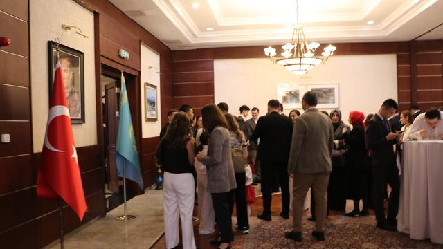 Kazakistan'da 19 Mayıs Atatürk'ü Anma, Gençlik ve Spor Bayramı kutlandı