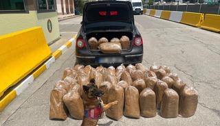 Mersin'de 292 bin 102 makaron ve 250 kilogram bandrolsüz tütün ele geçirildi