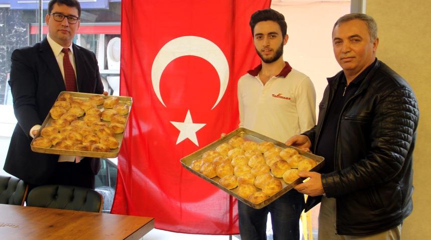 İzmir'in boyozu Afrin yolcusu