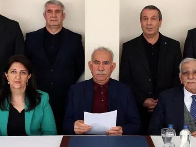 PKK'nın fesih kararı sonrası teröristbaşı Öcalan'dan ilk mesaj