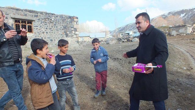 Başkan Kılıç’ın köy ziyaretleri devam ediyor