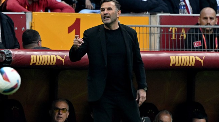 Okan Buruk'tan şampiyonluk maçı oynanırken Jose Mourinho'ya laptoplu gönderme!