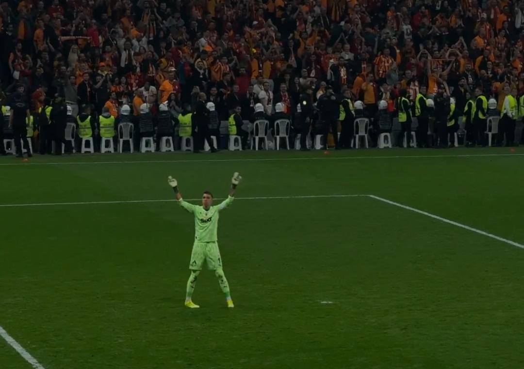 Galatasaray da Fernando Muslera penaltıdan gol attı! Şampiyonluk maçında unutulmayacak an 2