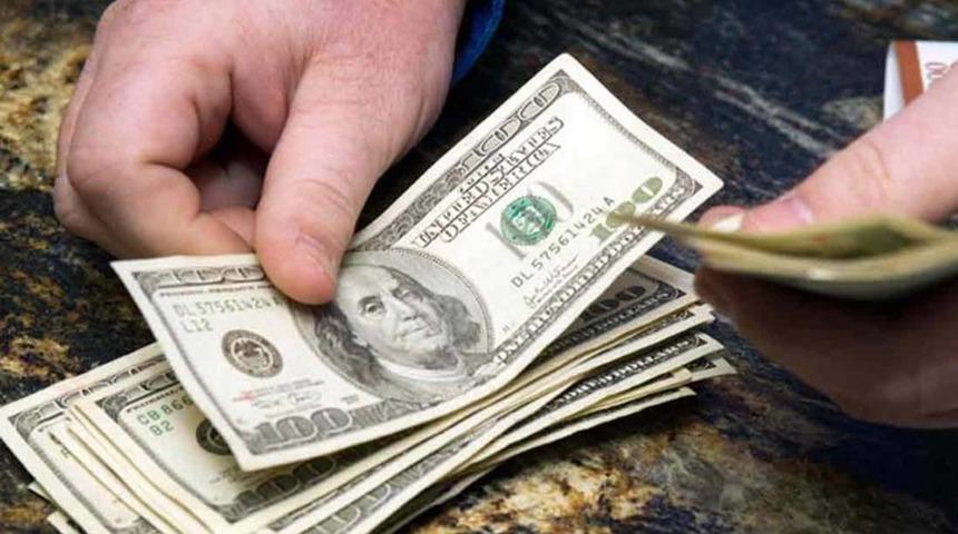 Dolar, zayıf ABD verisi sonrası düşüşte