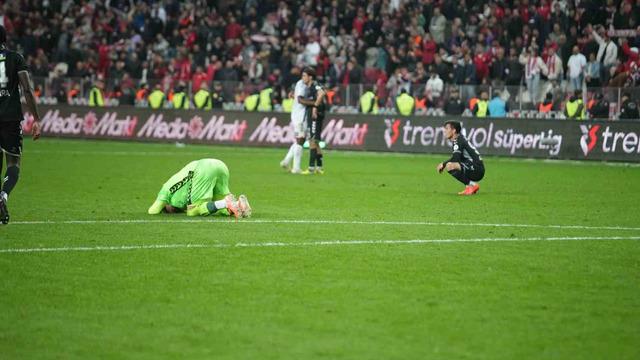 Süper Lig'de küme düşen üçüncü takım Sivasspor oldu!