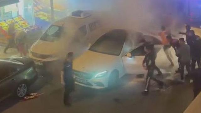 Galatasaray'ın şampiyonluk kutlamalarına gölge düştü! Bir araç kullanılamaz hale geldi