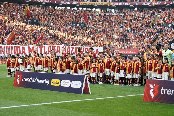 Rıdvan Dilmen'den 25. şampiyonluğunu ilan eden Galatasaray'ın bu şampiyonluğu sonrası çok konuşulacak iddia! G2