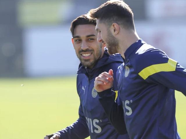 Fenerbahçeli İsmail Yüksek, sosyal medya hesabından Galatasaray'ı takibe aldı!