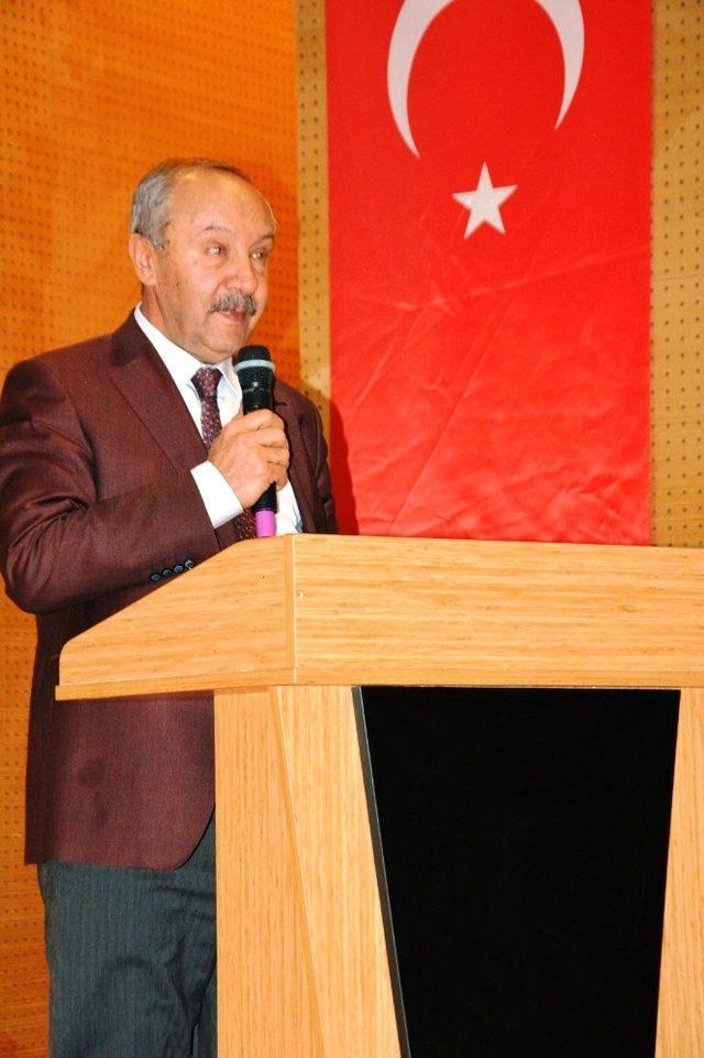 Dilovası’nda Türkiye ve  Ortadoğu konuşuldu