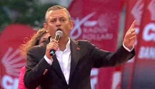 CHP'den İzmir'de miting! "Gençlere yasakların yasak olduğu bir ülke vaad ediyoruz"
