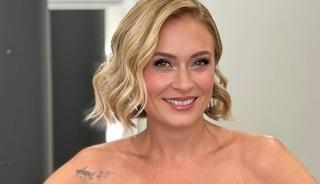 Sevgilisiyle davette boy g&ouml;sterdi! 'Aşk yaradı' 