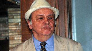 Usta oyuncu Ferdi Merter, evinde talihsiz bir kaza geçirdi