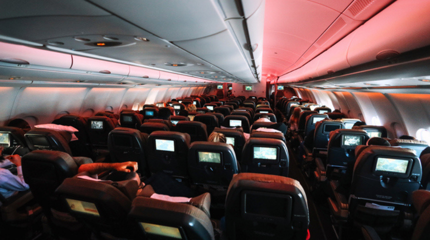 Başkasının 167 bin TL'lik koltuğuna çöktü! Tavırları herkesin sinirini bozdu