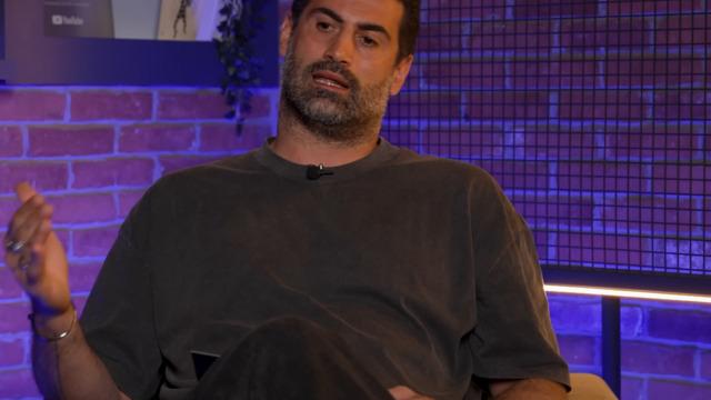 Fenerbahçe'nin efsanelerinden Volkan Demirel sonunda canlı yayında yönetime isyan etti: Yine yanlışlar yapılacak!