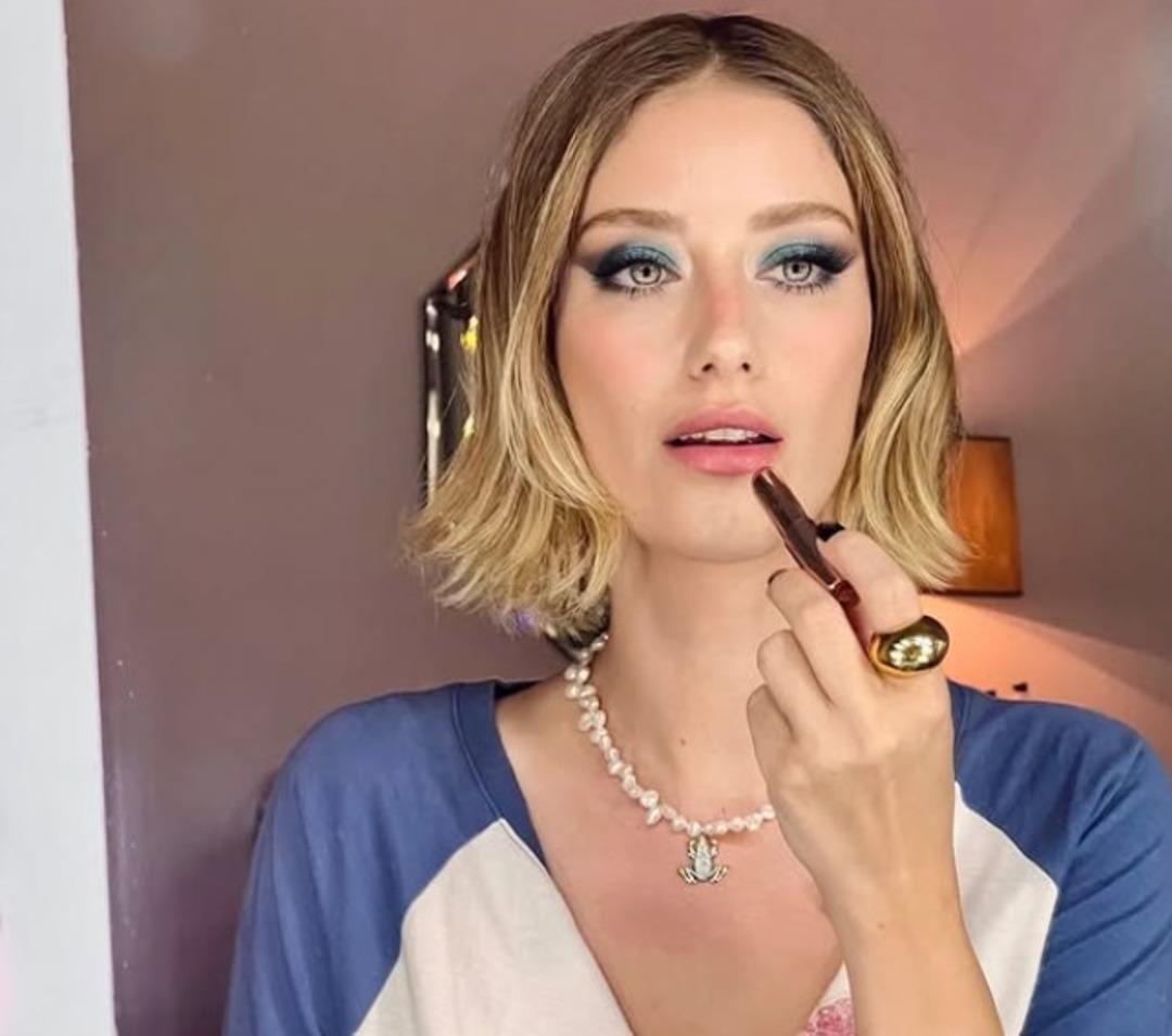 Hazal Kaya'nın oğlu Fikret Ali'yi g&ouml;renler &ccedil;ok şaşırdı! Herkes aynı yorumu yaptı! 'Babasının klonu' 