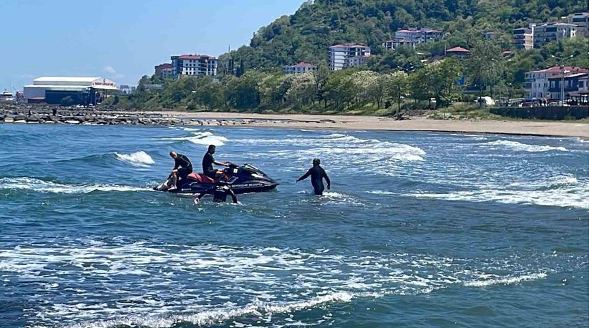 Ordu’da boğulma tehlikesi geçiren öğrencilerden biri hayatını kaybetti