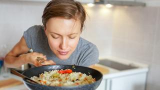 Pratik yemek tarifleri: Tek tavada akşam yemeği! Bulaşık az, lezzet çok