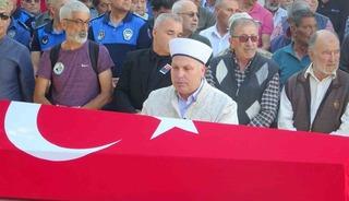 Kalp krizi geçirip şehit olan polise son görev