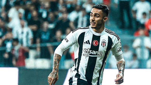 Emirhan Topçu ve Derya Pınar Ak aşk yaşıyor iddiası!