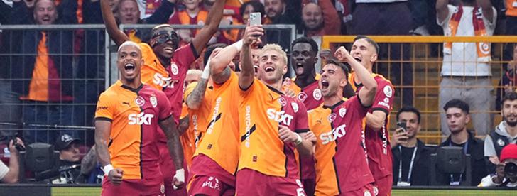 25. şampiyonluğuna ulaşan Galatasaray’da size göre sezonun futbolcusu kimdi?