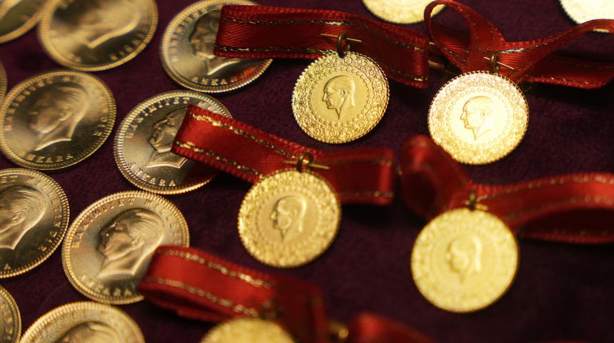 Altın yükselişte! Uzman isim kritik rakamı verdi 'Zirve seviyeler' için onu işaret etti