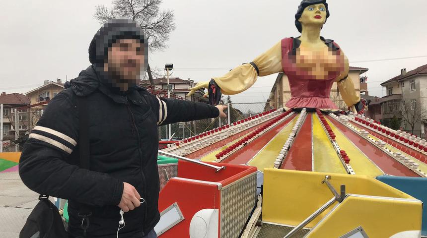 Lunaparkta balerinin elbisesini açıp göğsünü açıkta bıraktılar