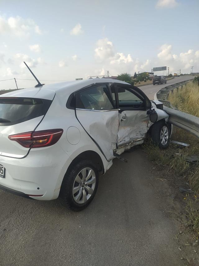 Adana daki trafik kazasında 4 kişi yaralandı 1