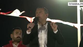 Özgür Özel Pendik'te konuşuyor