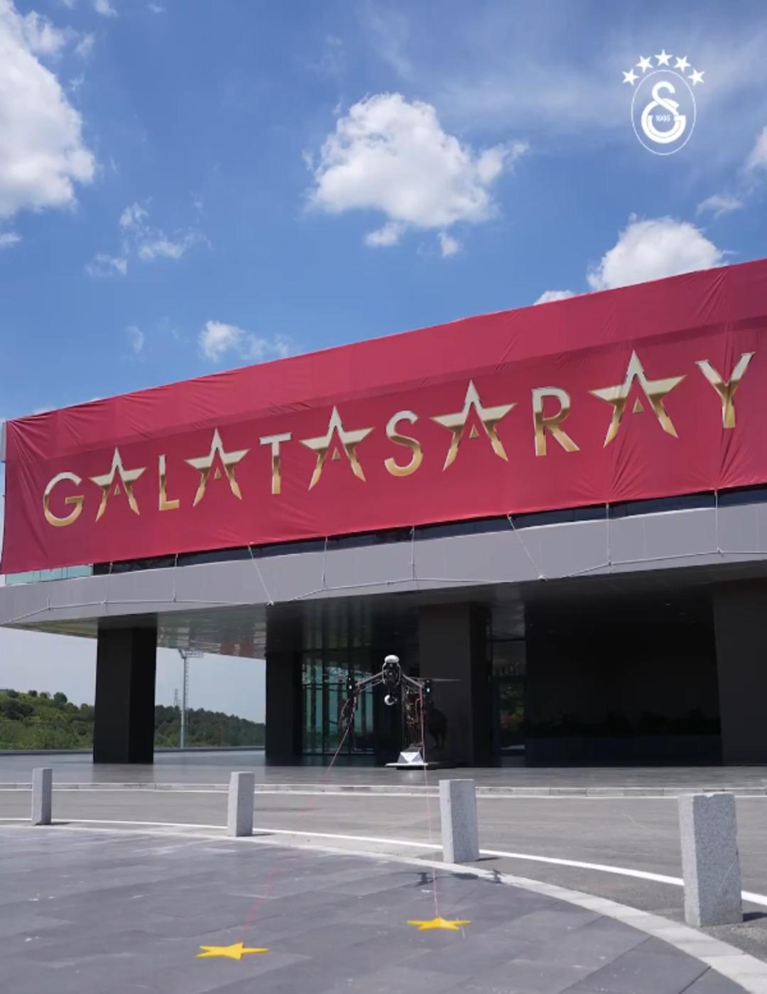 Galatasaray dan Fenerbahçe ye 5 yıldız göndermesi! Drone uçurup video çektiler 1