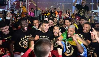 Galatasaray'dan Fenerbahçe'ye 5 yıldız göndermesi! Drone uçurup video çektiler