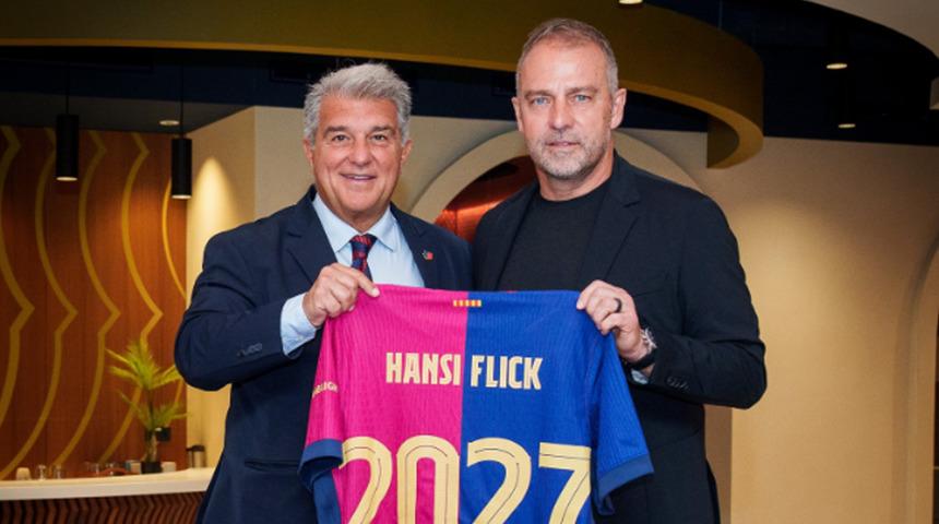 Barcelona'da Hansi Flick'in sözleşmesi 2027'ye kadar uzatıldı