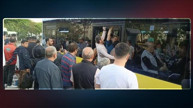 İstanbul'da bu sabah! Halk otobüsleri kontak kapattı, duraklarda yoğunluk oluştu