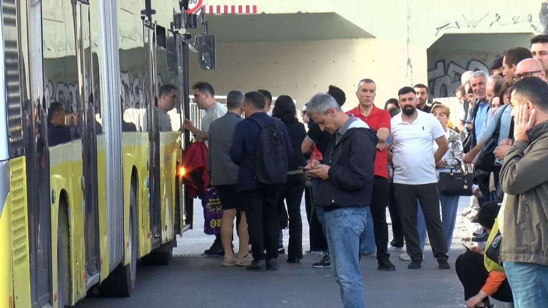 ISTANBUL--ISTANBULDA-HALK-OTOBUSLERI-KO_725726_214473