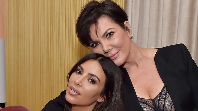 Kris Jenner estetikle kızlarından daha genç oldu! Görenler Kim Kardashian sandı