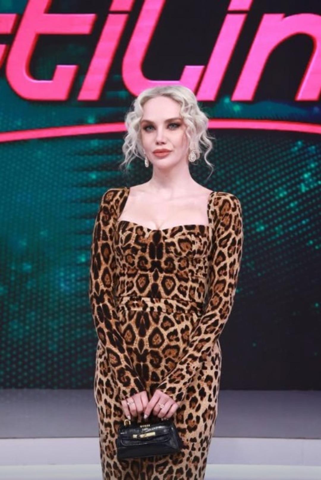 ayşenur 4