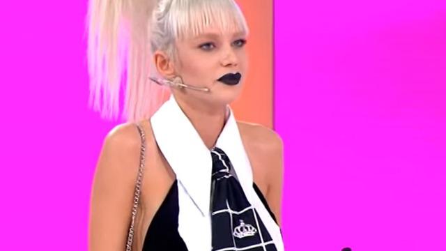 Ayşenur Balcı fenomen yarışmayla ekranlara geri döndü! Son haline yorum yağdı! ''Bambaşka biri''